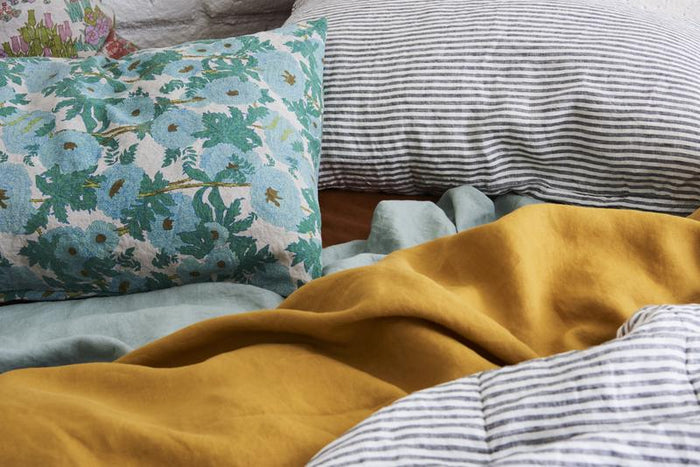 Joan's Floral Standard Pillowcase - Set of 2