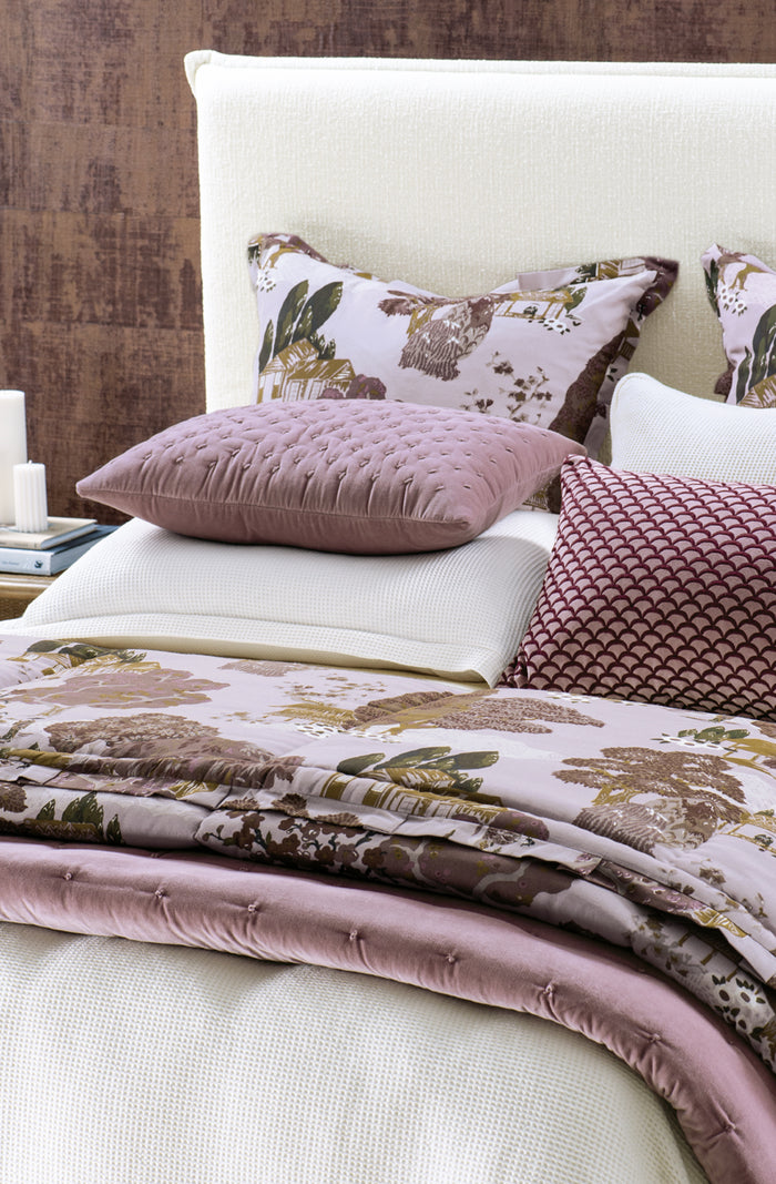 Yuttari Quartz Comforter