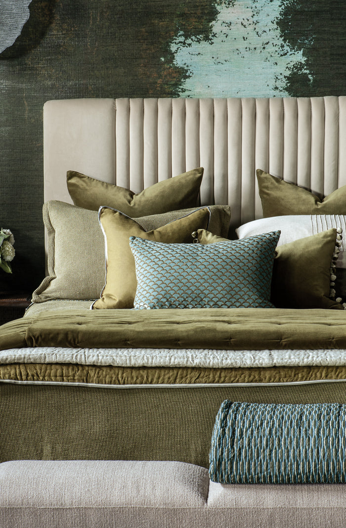 Cerchio Olive Cushion