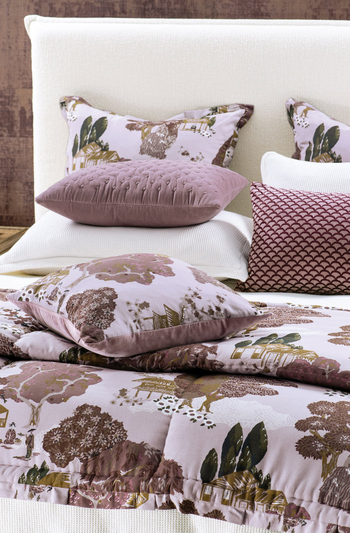 Yuttari Quartz Comforter