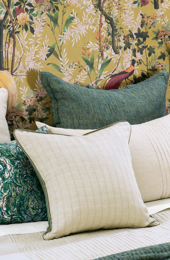 Appetto Pine Cushion