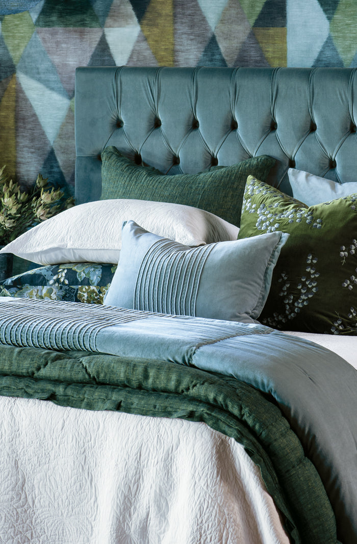 Piega Smoke Blue Eurocase Pair