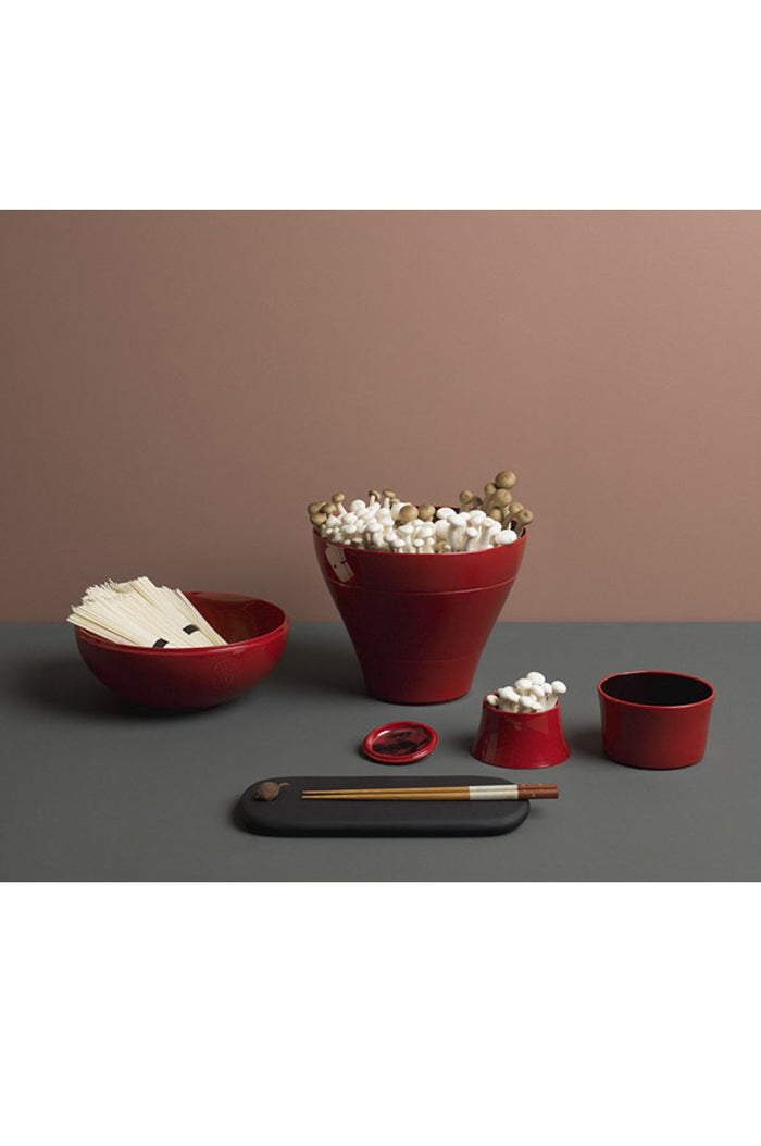 Ming Stackable Dishes - China Red