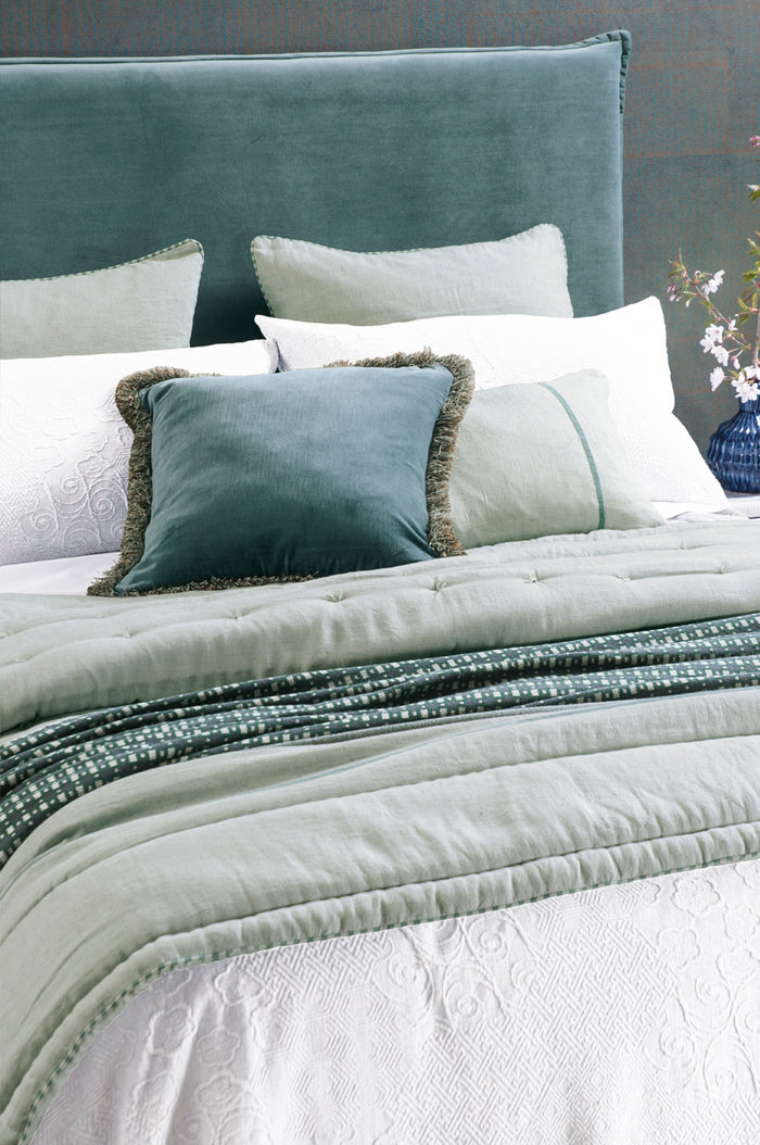 Senpo White Pillowcase