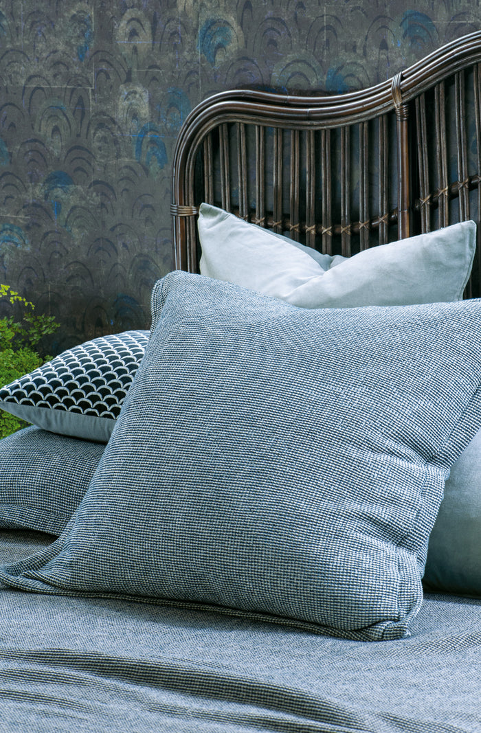 Sottobosco Indigo Bedspread